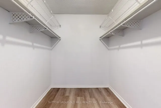 Additional image 15 of 2269 Lake Shore Blvd Unit 1402