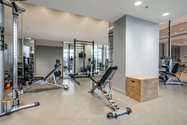 Additional image 37 of 2087 FAIRVIEW St Unit 2001