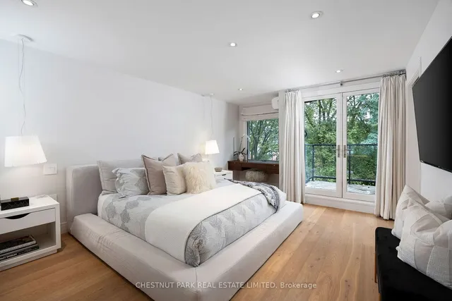 Additional image 19 of 19 Woodlawn Ave