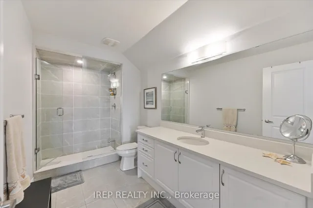 Additional image 23 of 45 Overlea Dr Unit 5