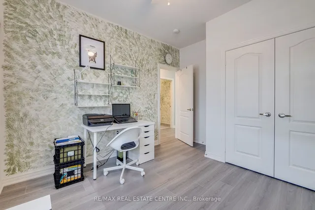 Additional image 23 of 124 Skinner Rd