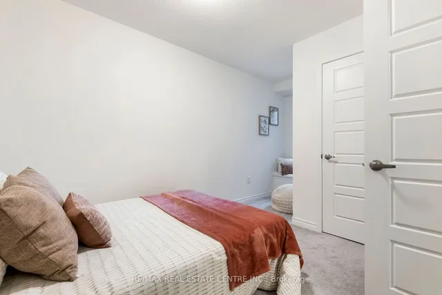 Additional image 17 of 1125 Leger Way Unit 19