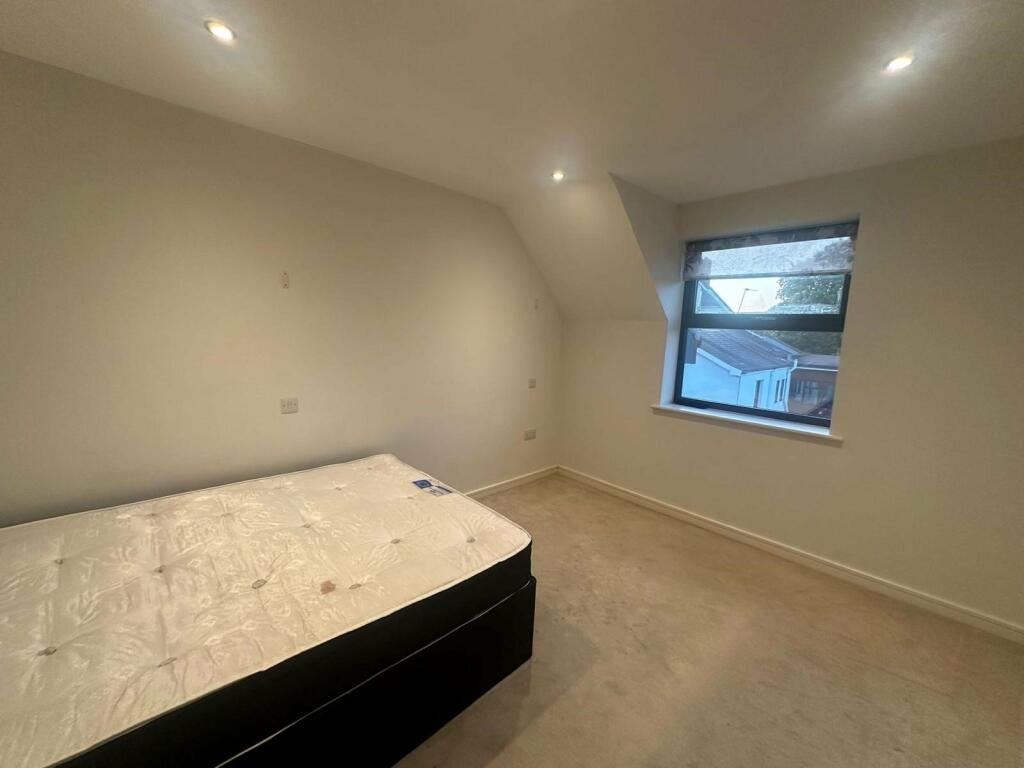 Additional image 5 of Stratford Road, Shirley, Solihull, West Midlands, B90