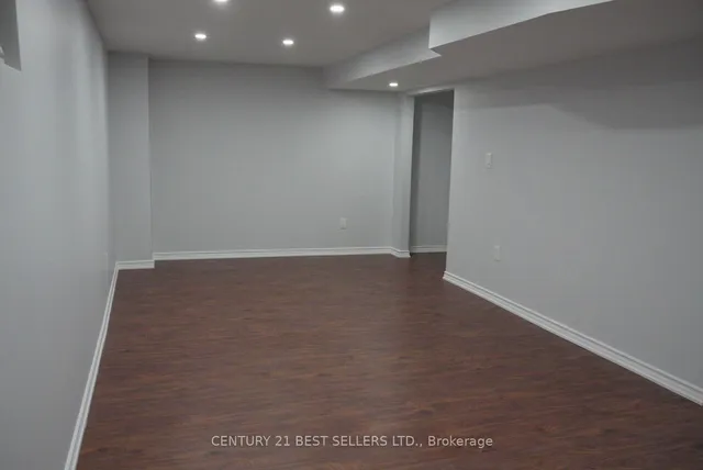 Additional image 29 of 436 Tyrone Cres