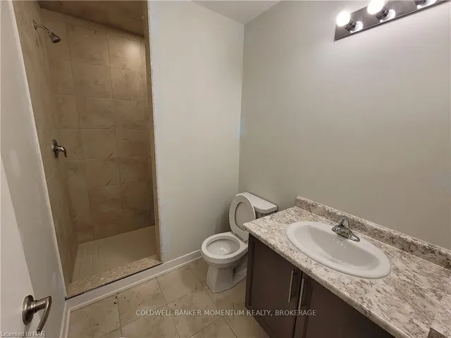 Additional image 20 of 590 North Service Rd Unit 25