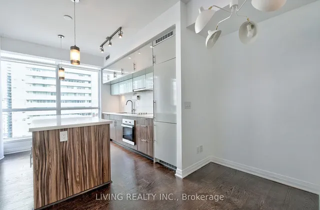 Additional image 14 of 8 Mercer St Unit 2811