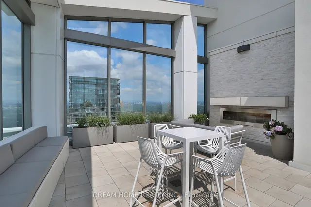 Additional image 37 of 2221 Yonge St Unit 5303