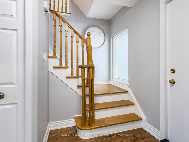 Additional image 16 of 6 NORVAL Cres