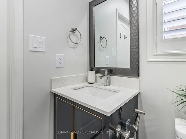 Additional image 22 of 17 Edenvalley Rd