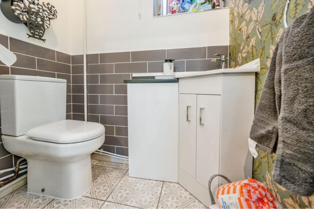 Additional image 11 of Birmingham Road, Bromsgrove, B61