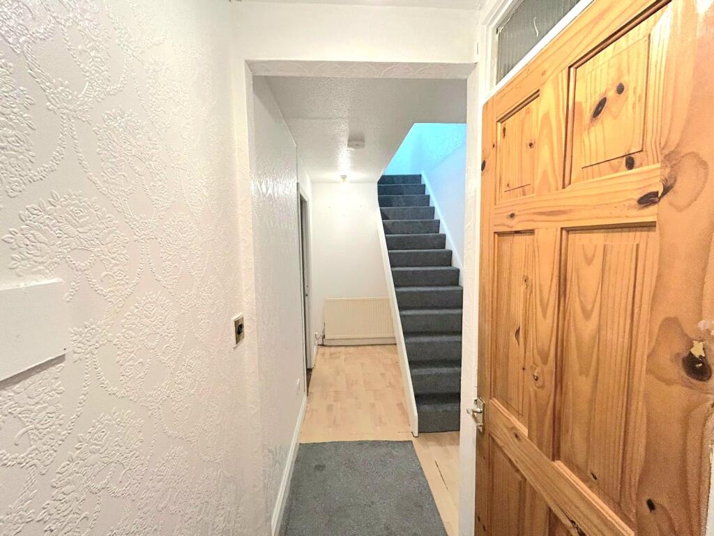 Additional image 9 of Wast Hill Grove, Birmingham, West Midlands, B38