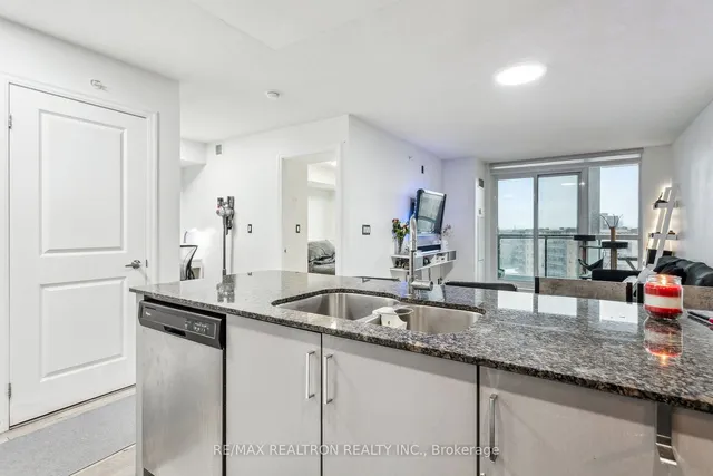 Additional image 13 of 80 Esther Lorrie Dr Unit 803