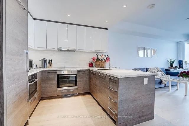 Additional image 3 of 488 University Ave Unit 2012