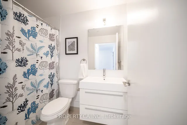 Additional image 21 of 297 College St Unit 1602