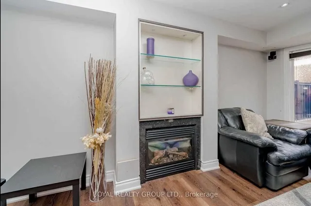 Additional image 33 of 121 Leadership Dr