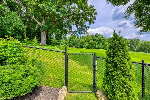 Additional image 46 of 16 Sweetman Dr