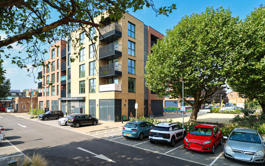 Additional image 4 of 8 Newtown House, Town Centre, Hatfield, AL10