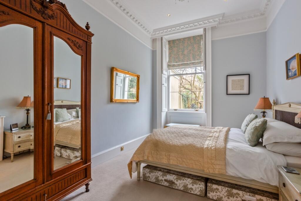 Additional image 33 of Royal Crescent Bath BA1