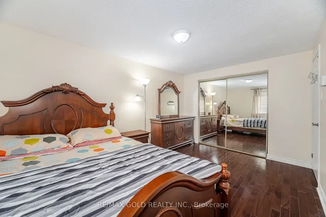 Additional image 20 of 11 Horatio Crt