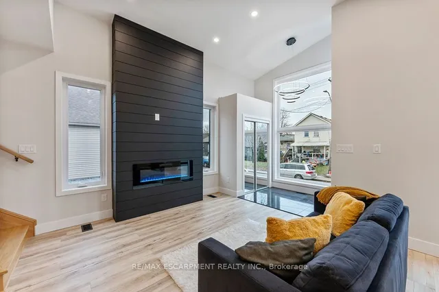 Additional image 6 of 209 Grenfell St