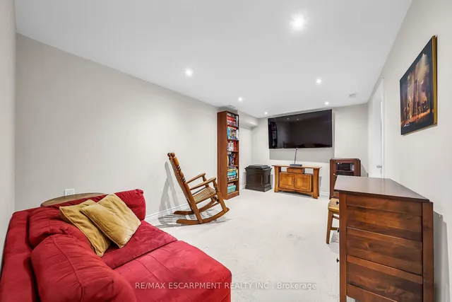 Additional image 24 of 5115 Silvercreek Dr