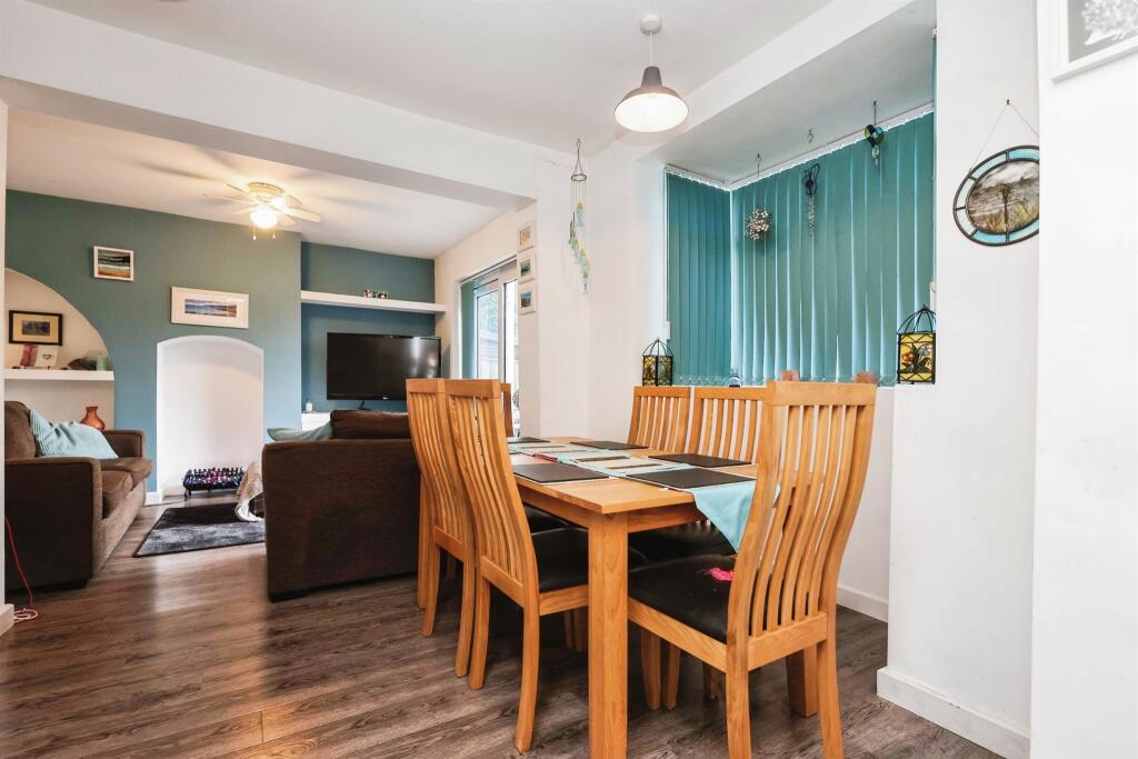 Additional image 4 of Hollyhurst Grove, Birmingham