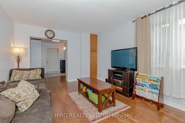 Additional image 17 of 95 Willowridge Rd