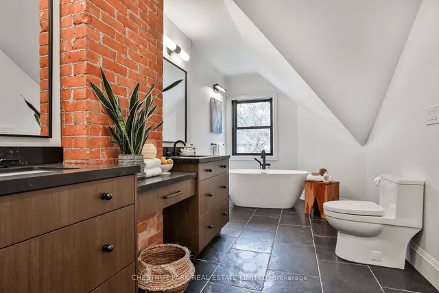 Additional image 16 of 103 Walker Ave