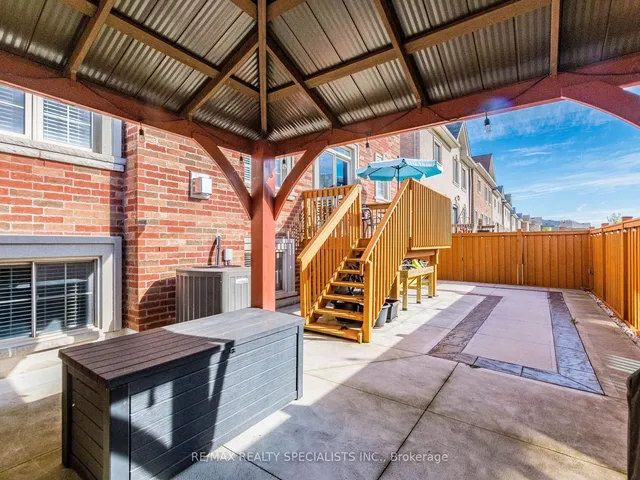 Additional image 38 of 18 Yarmouth St