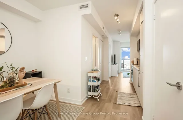 Additional image 16 of 2033 Kennedy Rd Unit 2305