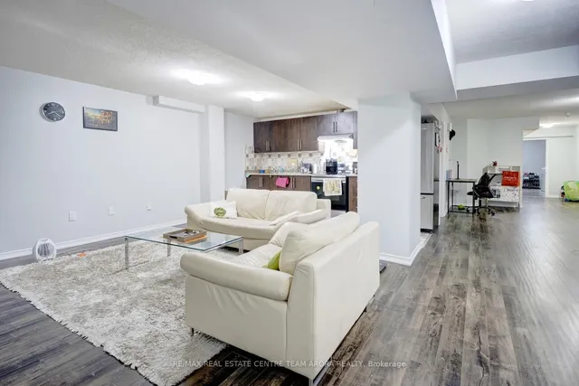 Additional image 30 of 74 Abercrombie Cres