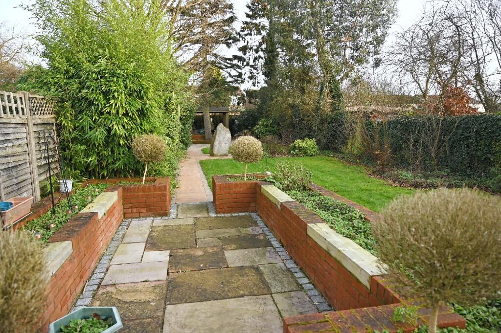 Additional image 56 of Holloways Lane, AL9