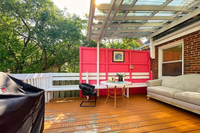 Additional image 28 of 205 Finch Ave