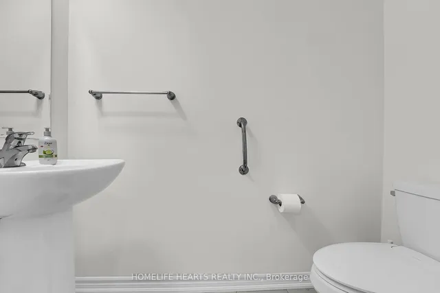 Additional image 6 of 250 Lagerfeld Dr Unit 11