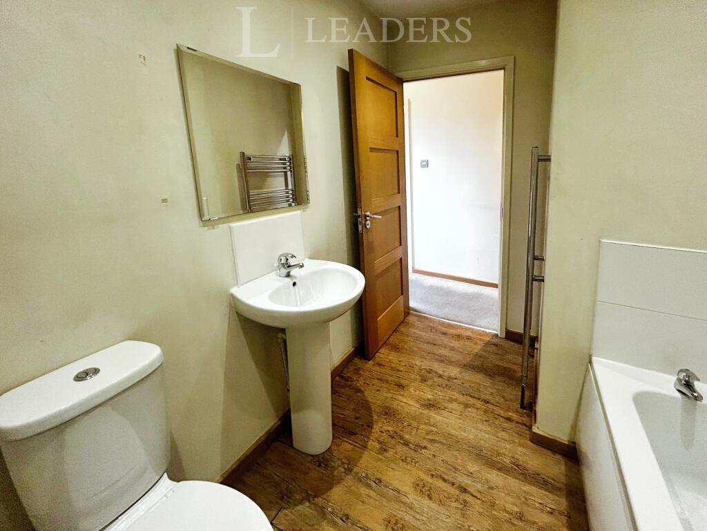 Additional image 16 of Penthouse, 17 Key Hill Drive, B18