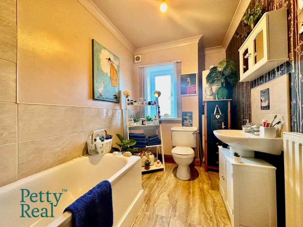 Additional image 5 of Wellington Street, Barnoldswick