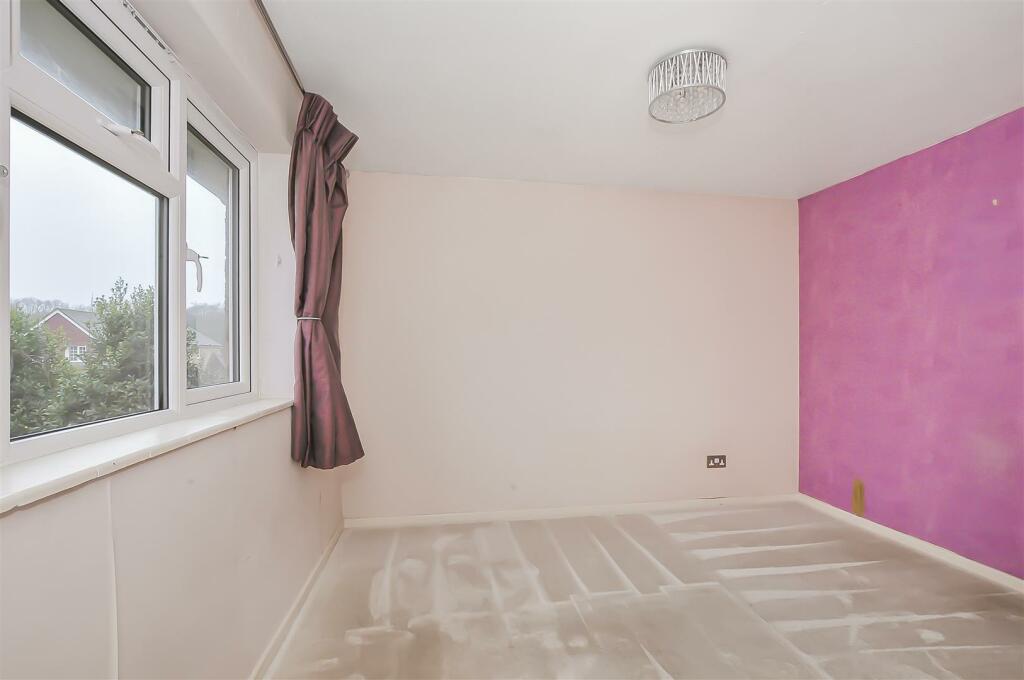 Additional image 8 of Hunters Ride, Bricket Wood, St. Albans