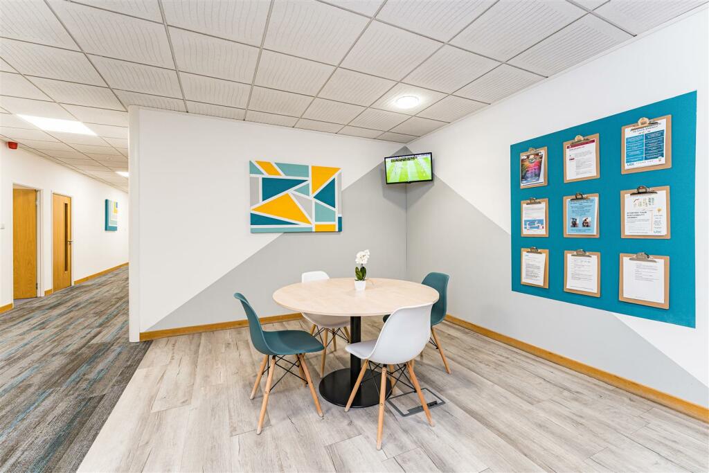 Additional image 17 of High Street, Henley-In-Arden