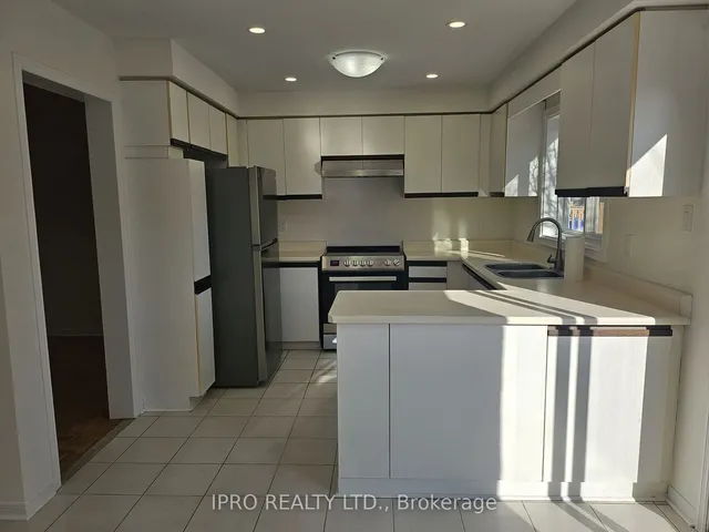 Additional image 7 of 23 Woodlot Cres