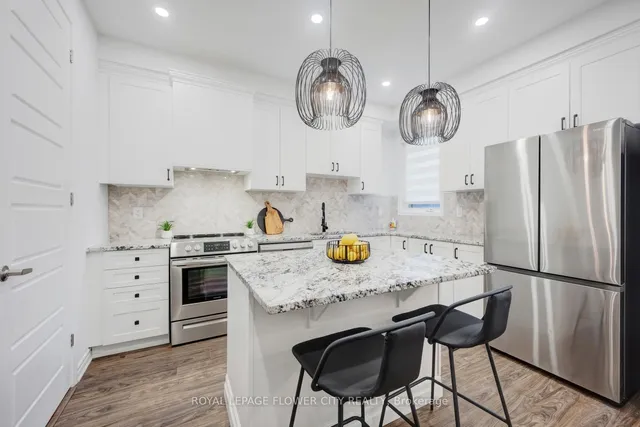 Additional image 10 of 1567 Moira Cres