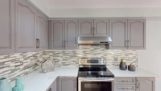 Additional image 10 of 25 Trevino Cres