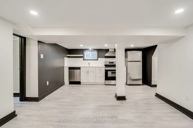 Additional image 29 of 183 Maplewood Ave