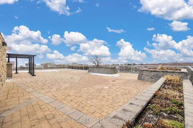 Additional image 32 of 551 Maple Ave Unit 814