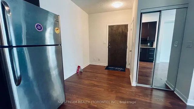 Additional image 25 of 33 Bay St Unit 3113