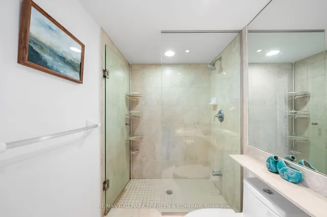 Additional image 20 of 900 Mount Pleasant Rd Unit 426