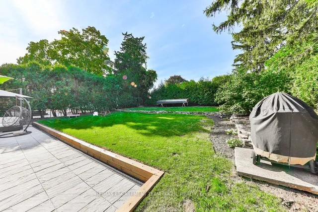 Additional image 36 of 319 Townsend Ave