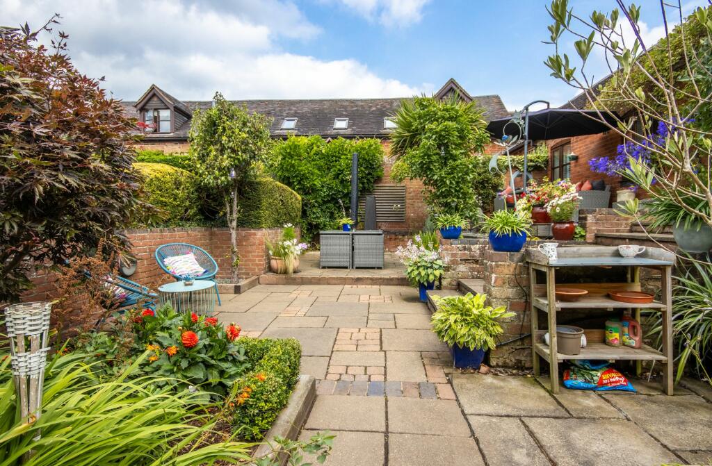 Additional image 20 of Fockbury Road, Dodford, B61