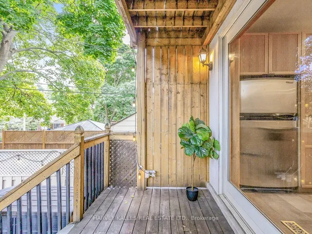 Additional image 35 of 2053 Gerrard St