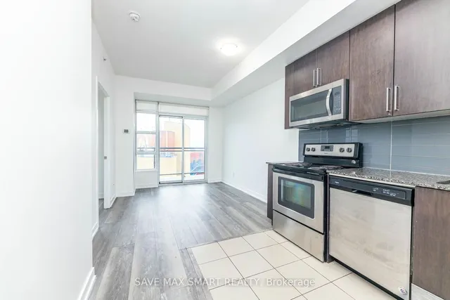 Additional image 16 of 840 Queen's Plate Dr Unit 1512