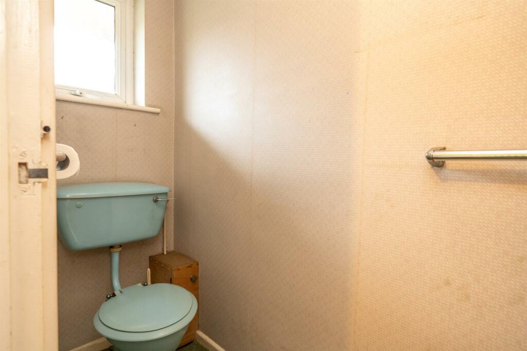 Additional image 7 of Fontmell Close, St Albans